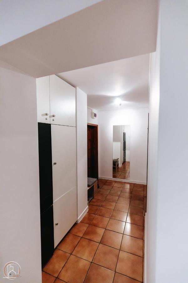 Zaza Apartament - Central Area, With Balcony Târgu Jiu Zewnętrze zdjęcie