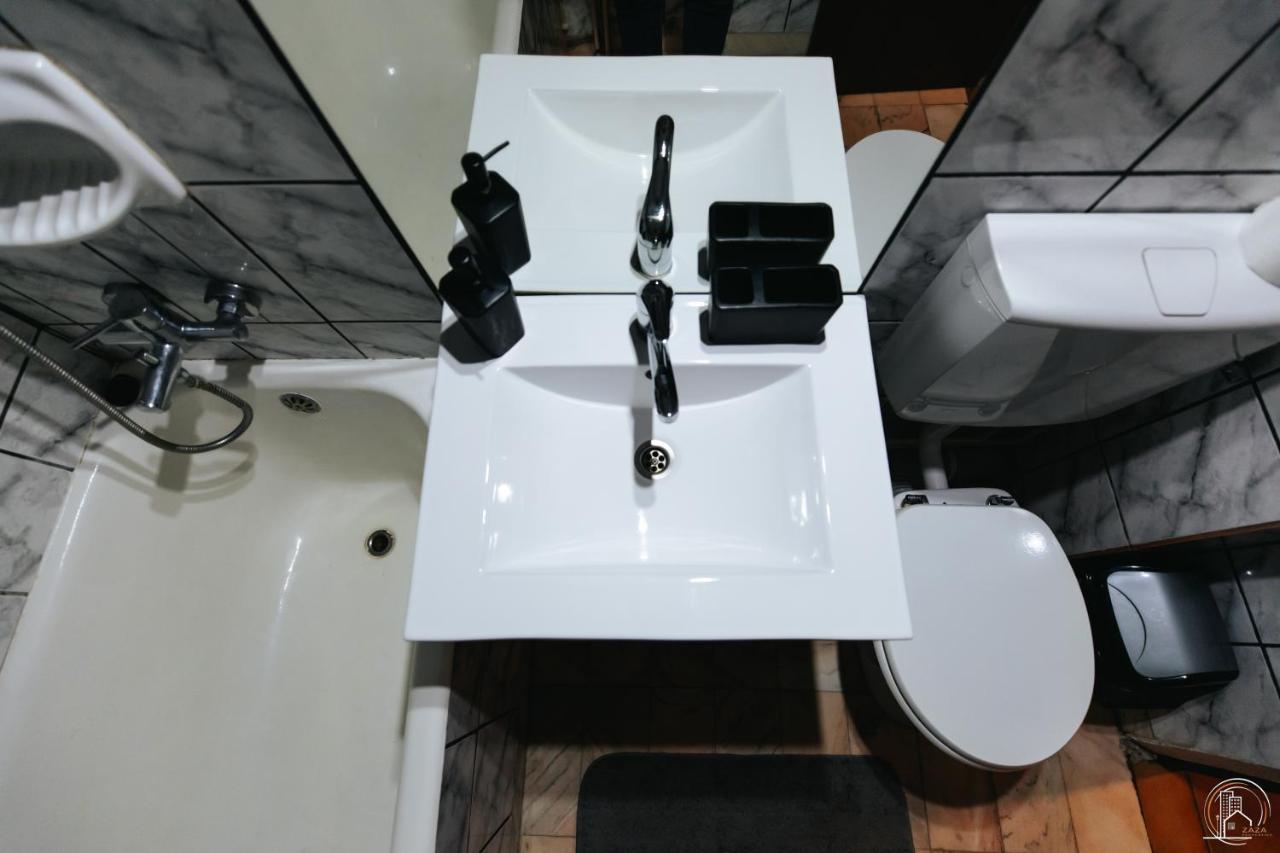 Zaza Apartament - Central Area, With Balcony Târgu Jiu Zewnętrze zdjęcie