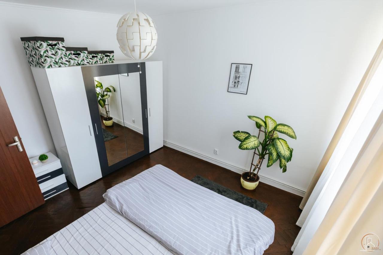 Zaza Apartament - Central Area, With Balcony Târgu Jiu Zewnętrze zdjęcie