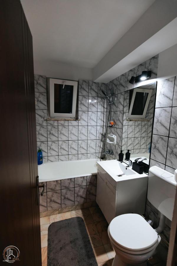 Zaza Apartament - Central Area, With Balcony Târgu Jiu Zewnętrze zdjęcie