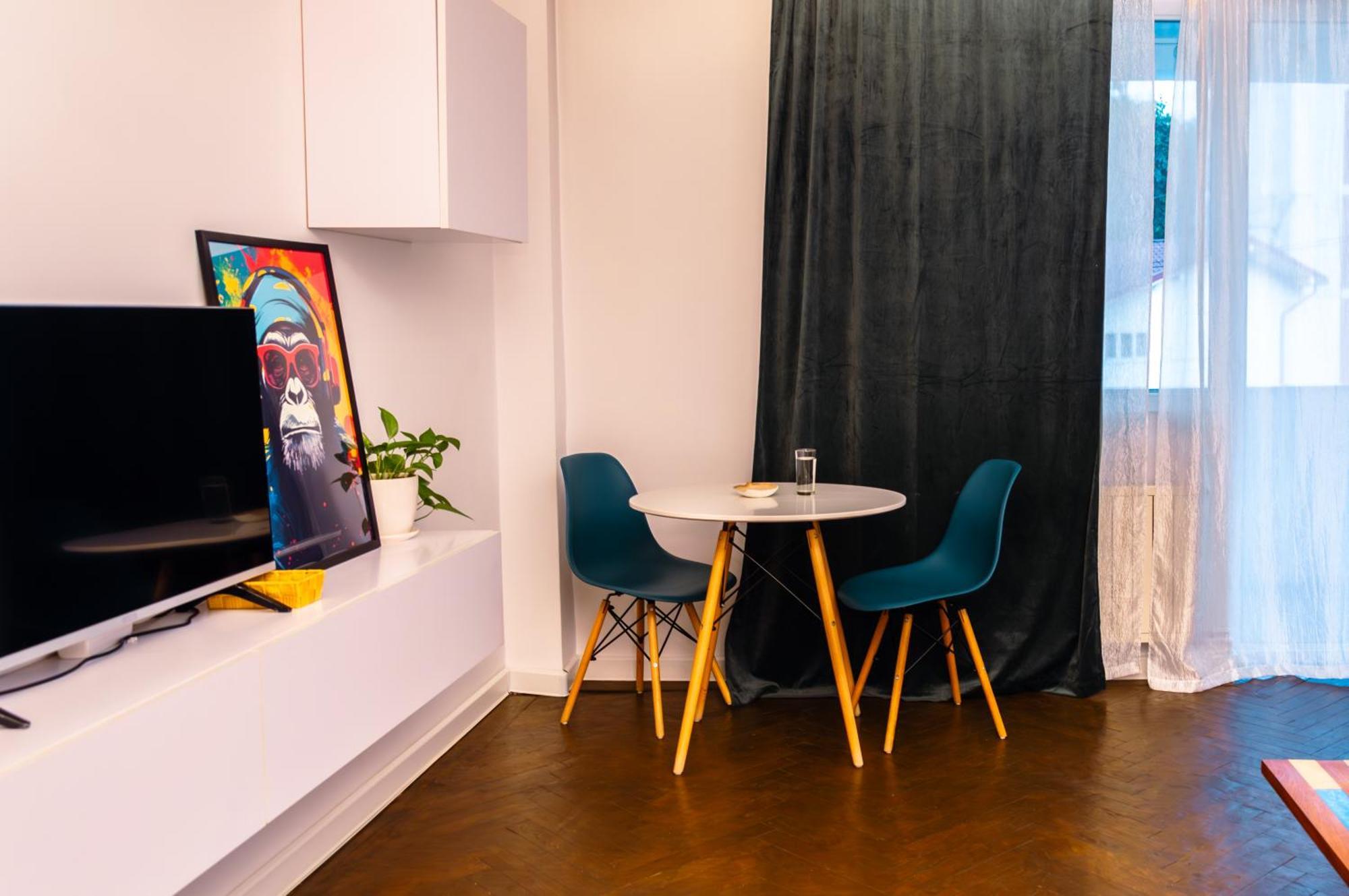 Zaza Apartament - Central Area, With Balcony Târgu Jiu Zewnętrze zdjęcie